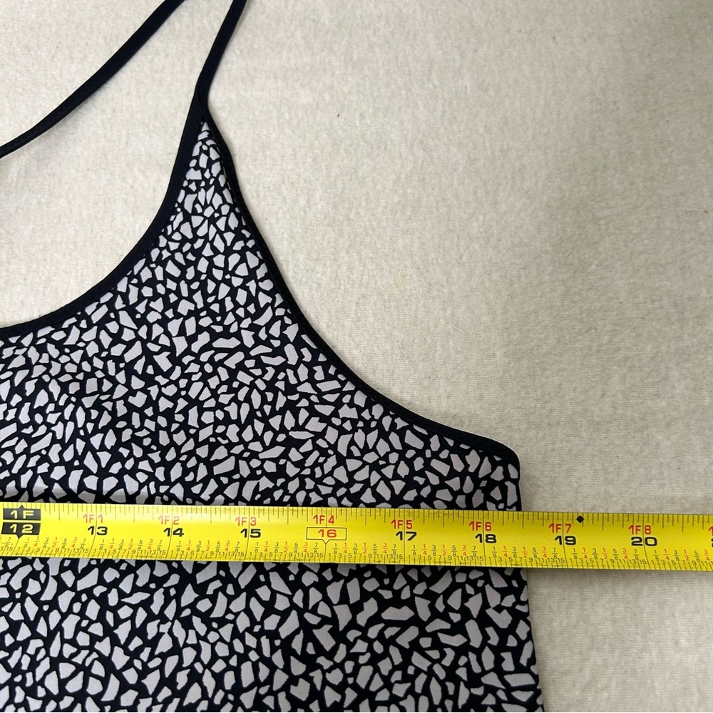 Lululemon Stride To Tide Tank Miss Mosaic Black Size 10 - Picture 4 of 5